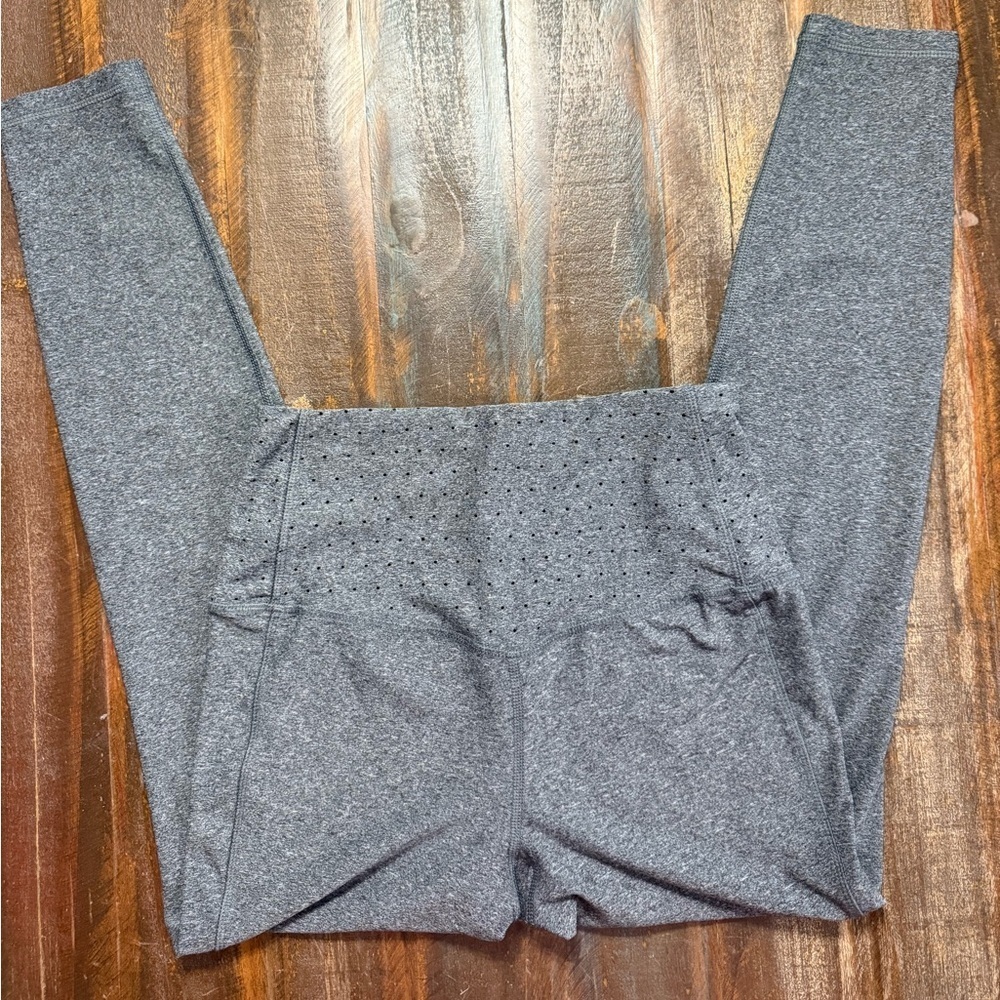 Ⓜ️RBX Gray High Rise Performance Leggings Small 7/8 Length EUC - Picture 4 of 4